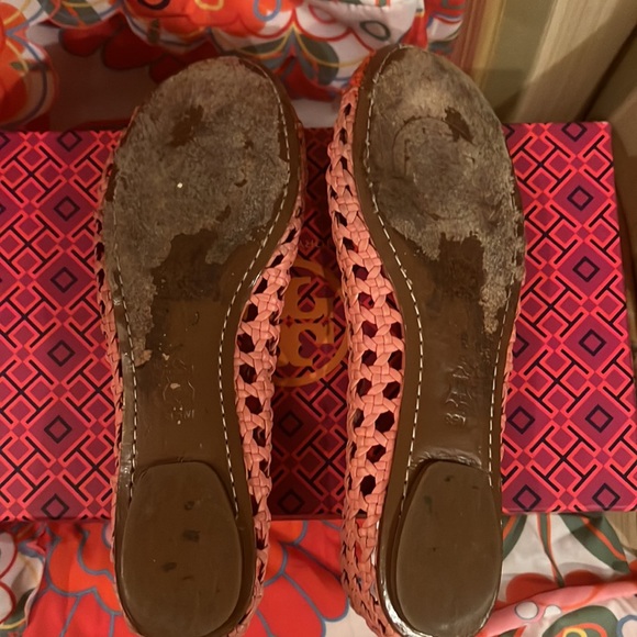 Tory Burch Carlyle Two Tone Pink Woven Leather Flat Sz 8.5 - Picture 7 of 10